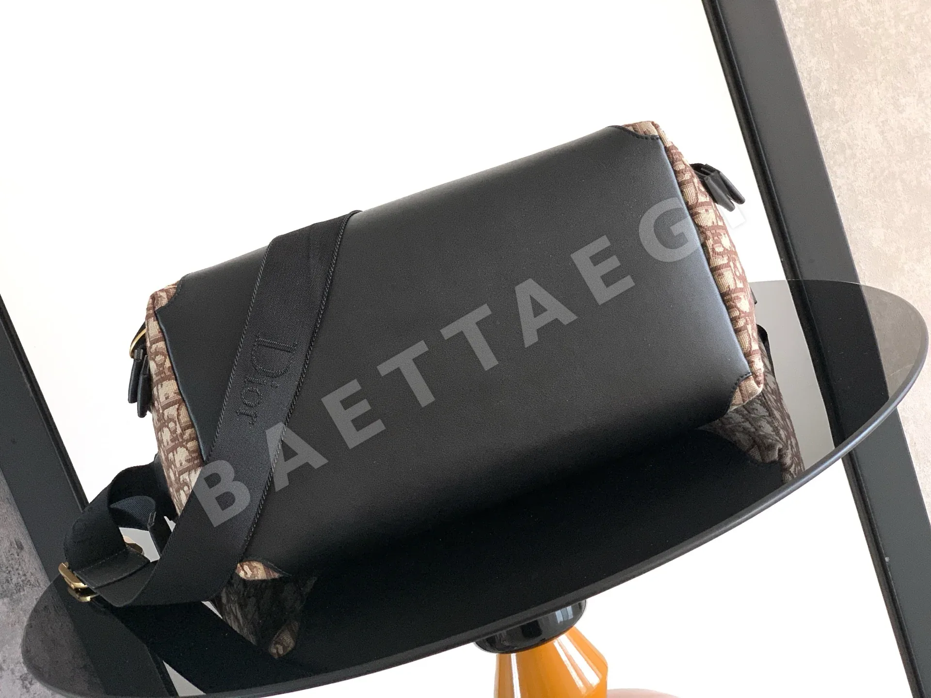디올 제트 메신저 가방 상세 이미지 4