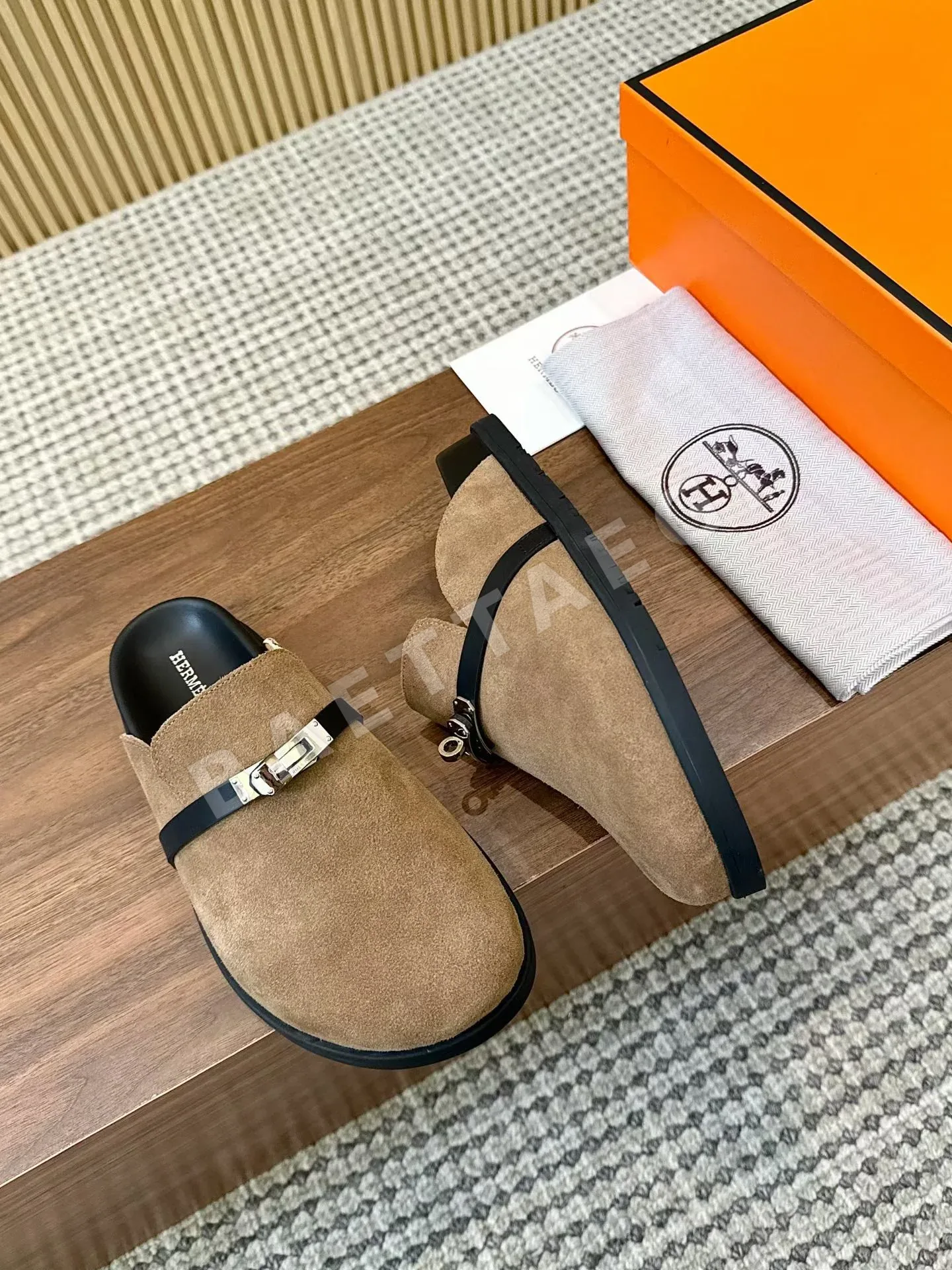 에르메스 뮬 슬리퍼 남녀신발 램스킨 상세 이미지 2