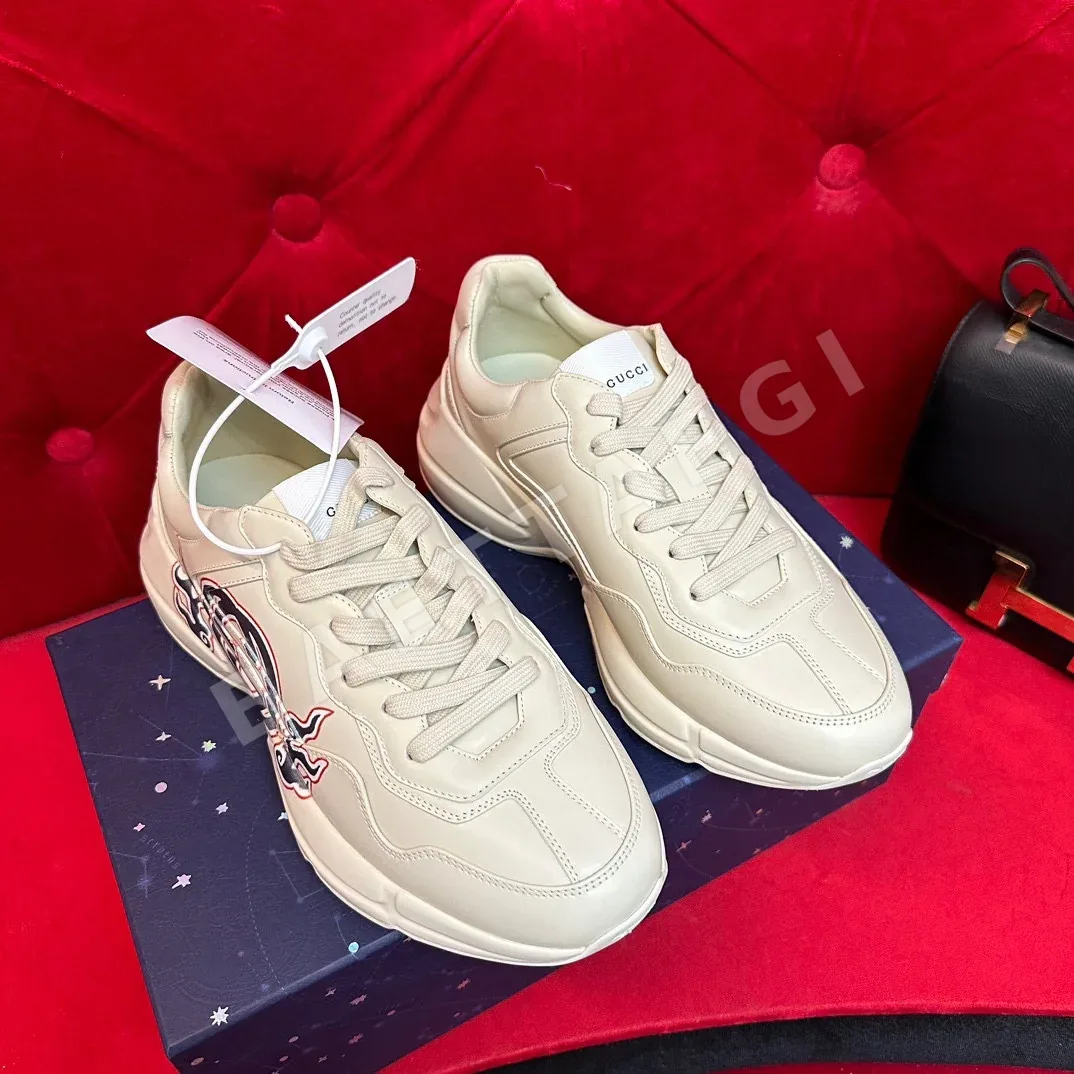 구찌 청키 스니커즈 26611