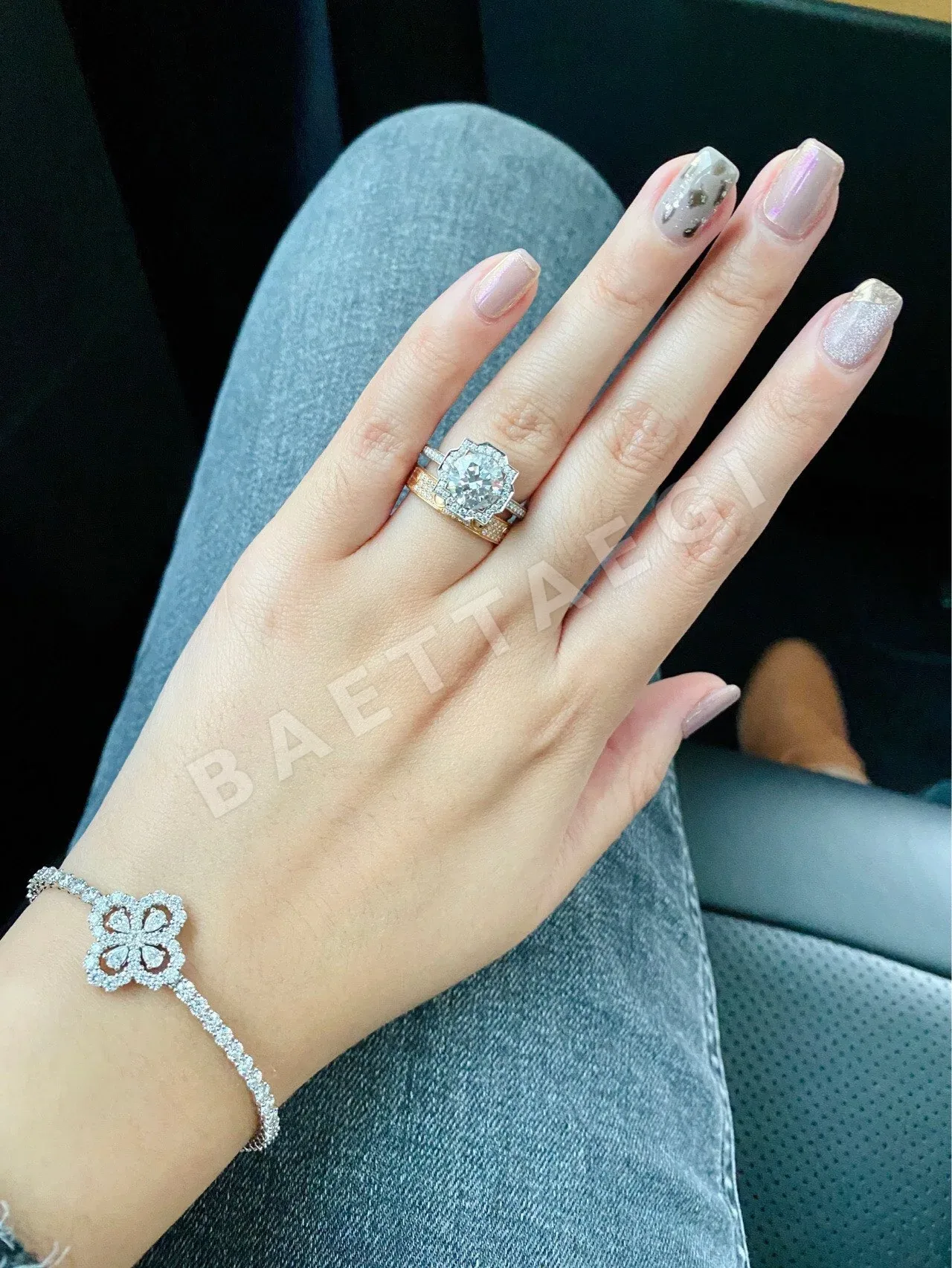 해리윈스턴 루프 컬렉션 다이아몬드 팔찌 상세 이미지 3