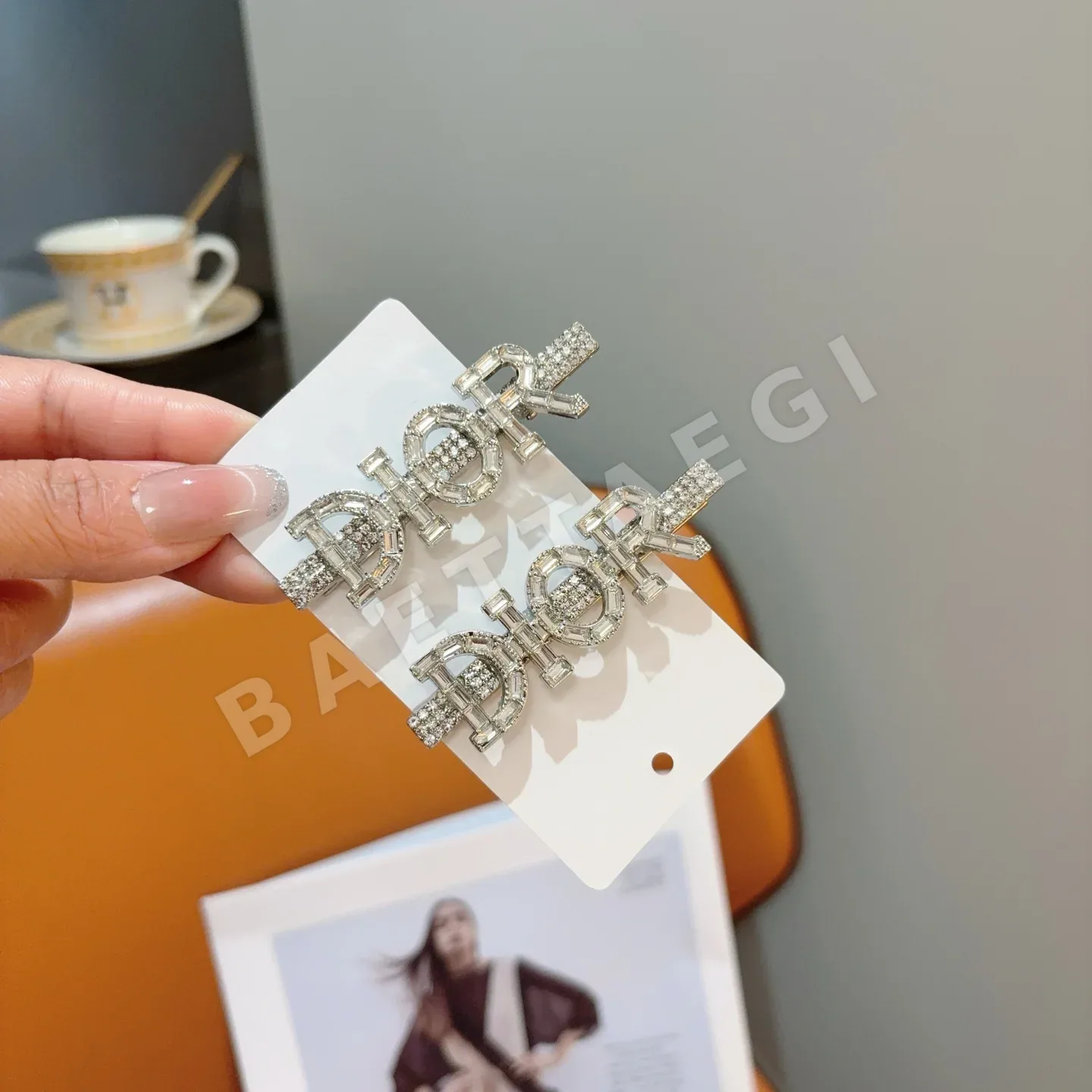디올 메탈 라인스톤 BB 클립 헤어악세 184408
