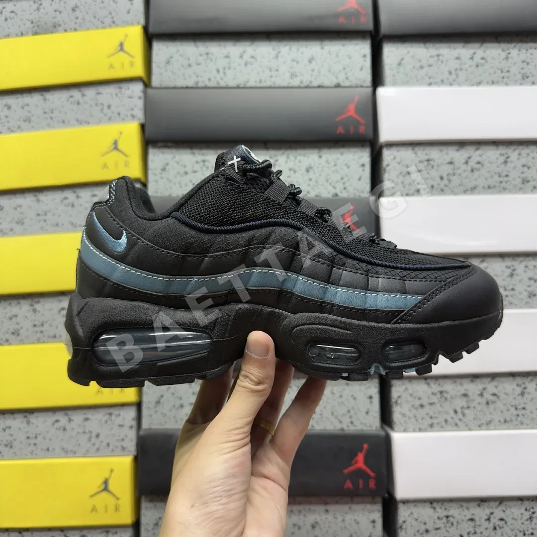 나이키 [WE] 에어 맥스 95 OG IB1667-004 201820 Nike Air Max 95 OG Big Bubble Smoky Blue 상세 이미지 3