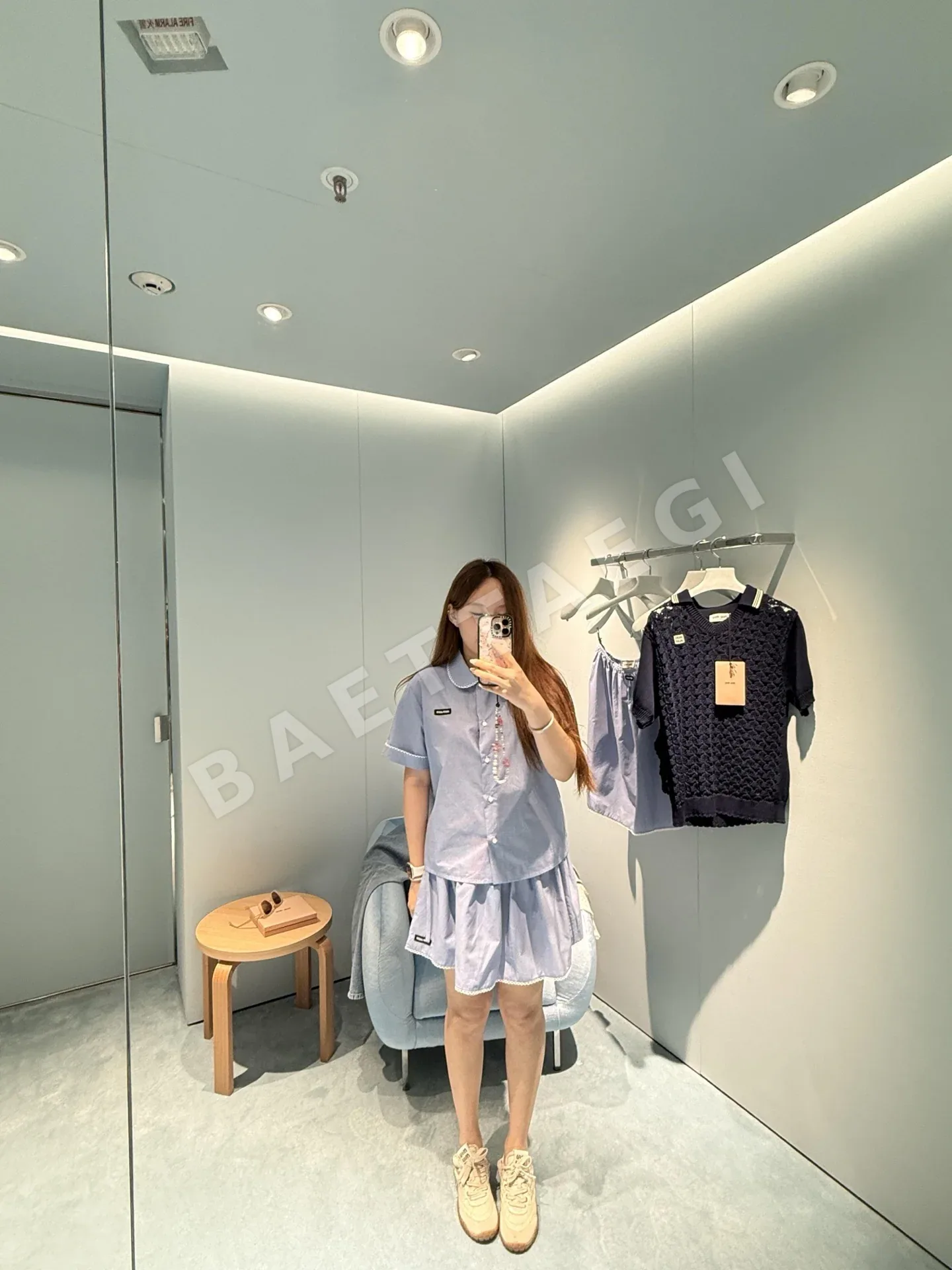 미우미우 블루 체크 피터팬 카라 반팔 셔츠 스커트 세트 상세 이미지 2