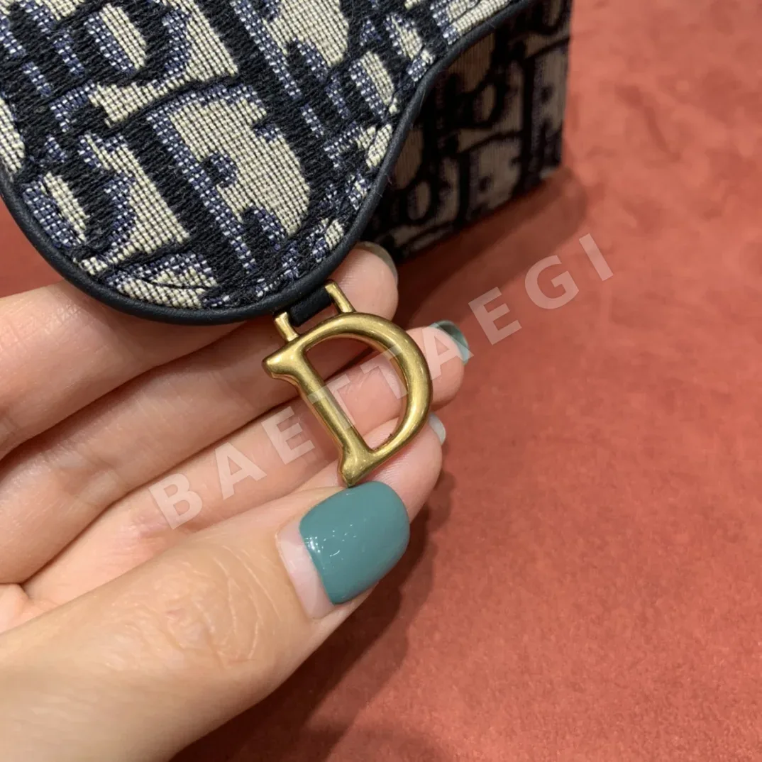 디올 지갑 190739 Dior Wallet 상세 이미지 7
