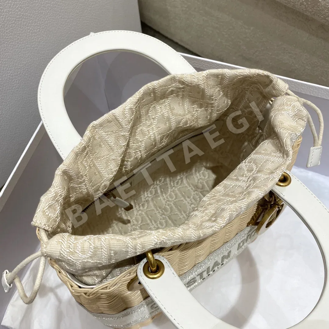 디올 레이디 우븐 라탄 비치백 상세 이미지 8