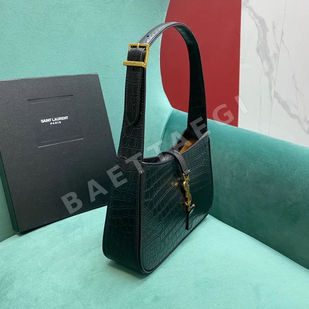 생로랑 크로커다일 패턴 언더암 가방 상세 이미지 3