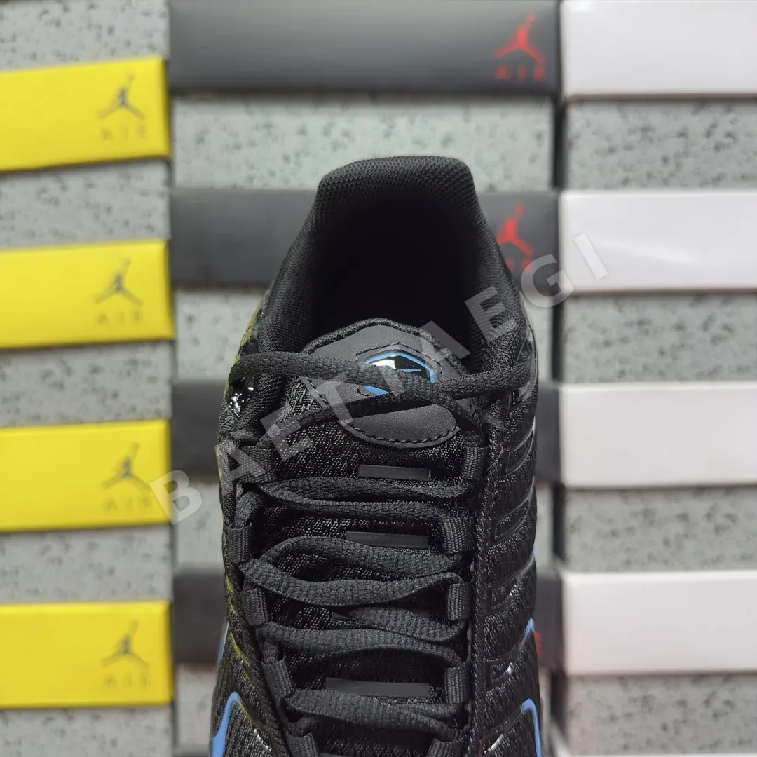 나이키 [BD] 에어 맥스 플러스 DM0032-005 201917 Nike Air Max Plus Black University Blue 상세 이미지 7