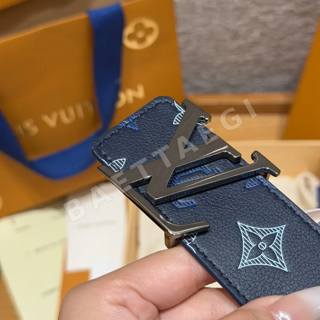 루이비통 남성 리버시블 가죽 벨트 40mm 상세 이미지 5