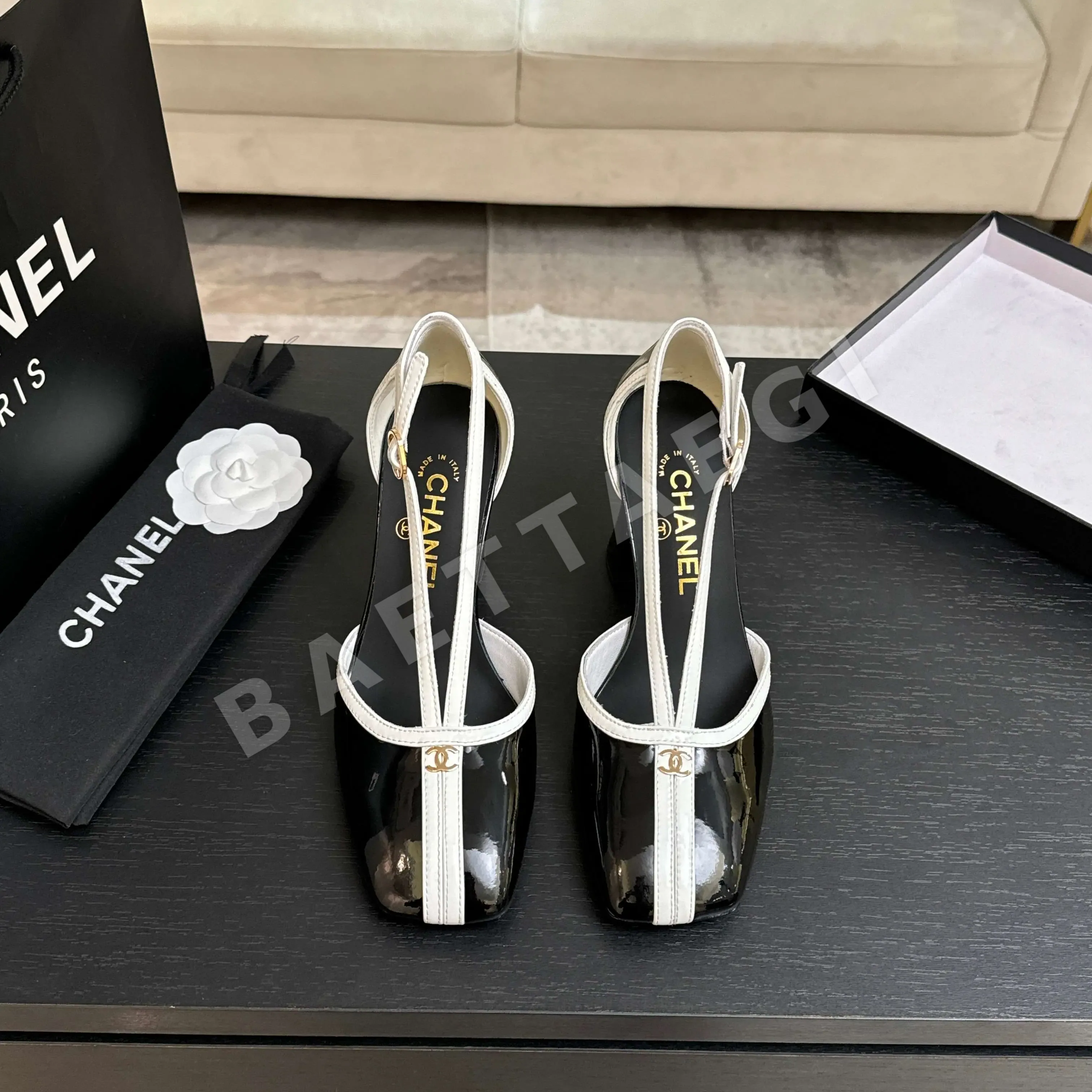 샤넬 더블 C 스트랩 샌들 98456