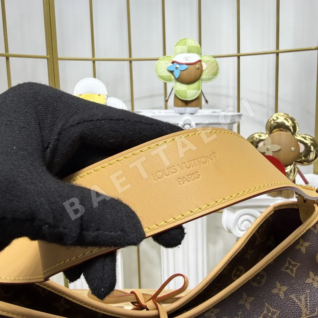 루이비통 모노그램 캔버스 캐리올 여행용 가방 상세 이미지 9