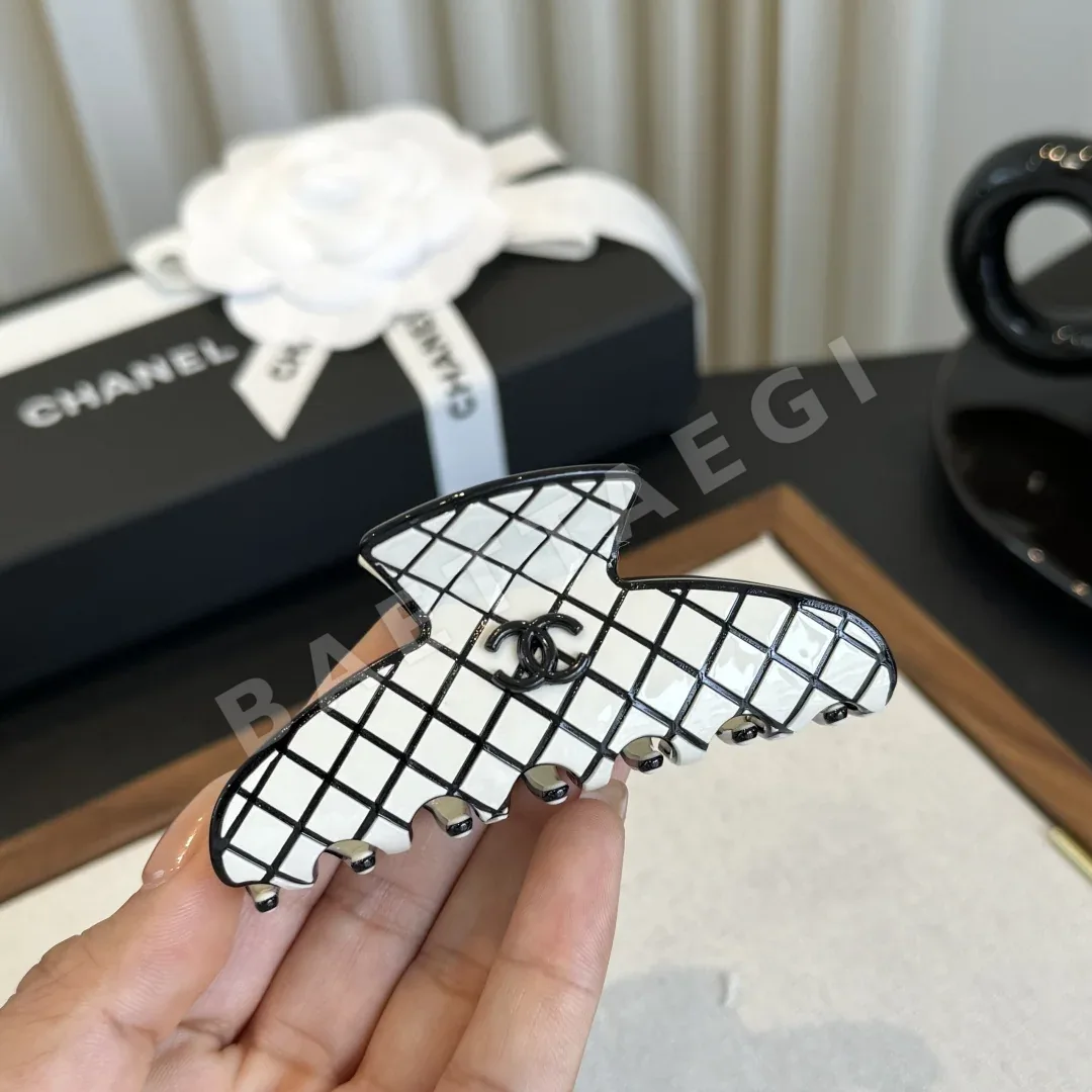 샤넬 헤어 클립 상세 이미지 5