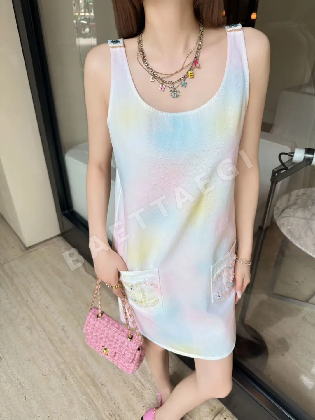 샤넬 더블 C 로고 비즈 장식 데님 원피스 상세 이미지 6