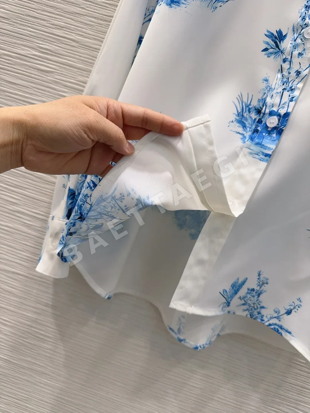 디올 프린트 여성 셔츠 상세 이미지 6