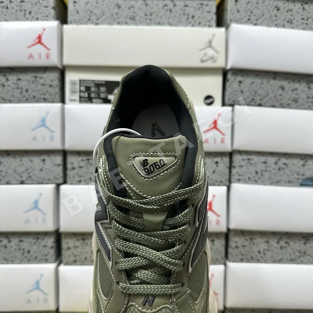 뉴발란스 [C] 9060 U9060ORC 202229 New Balance 9060 상세 이미지 10