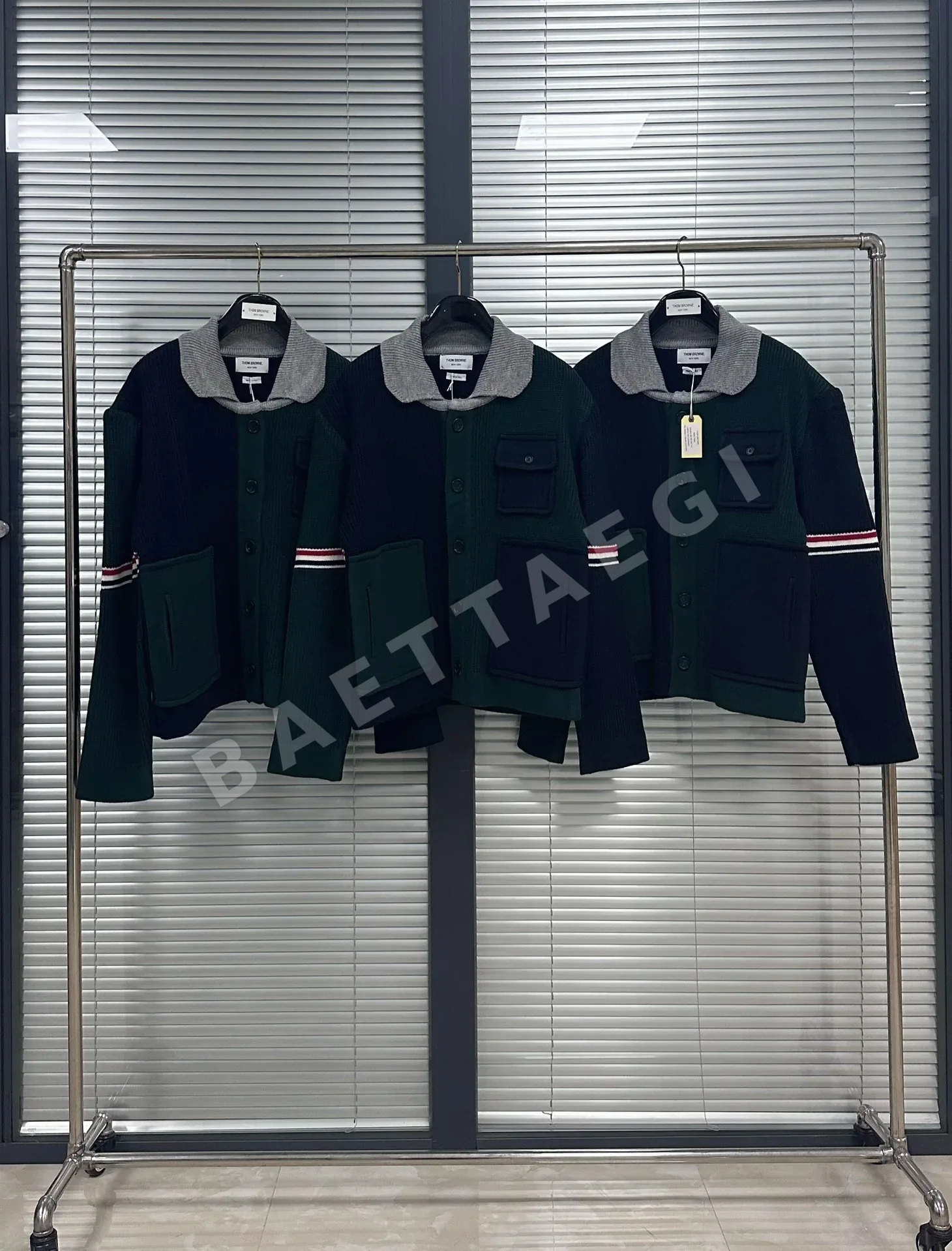 톰브라운 컬러 블록 남성 자켓 143018
