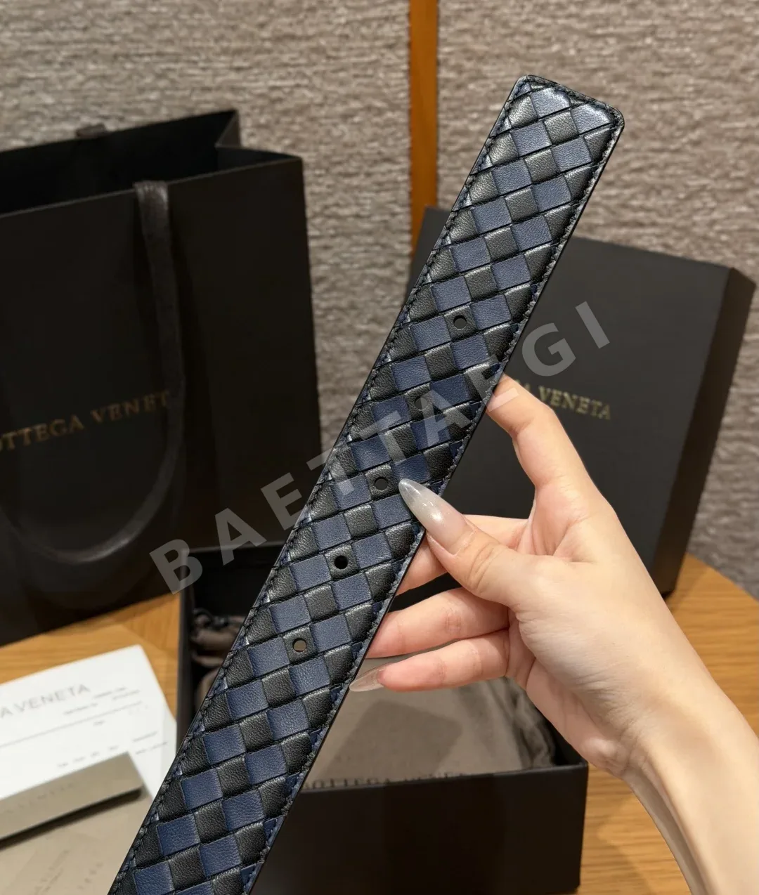 보테가베네타 인트레차토 가죽 벨트 상세 이미지 6