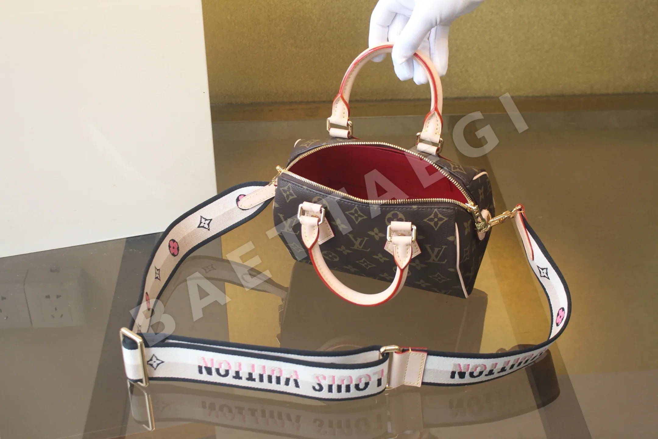 루이비통 모노그램 캔버스 스피디 피로우 숄더백 M46234 상세 이미지 9