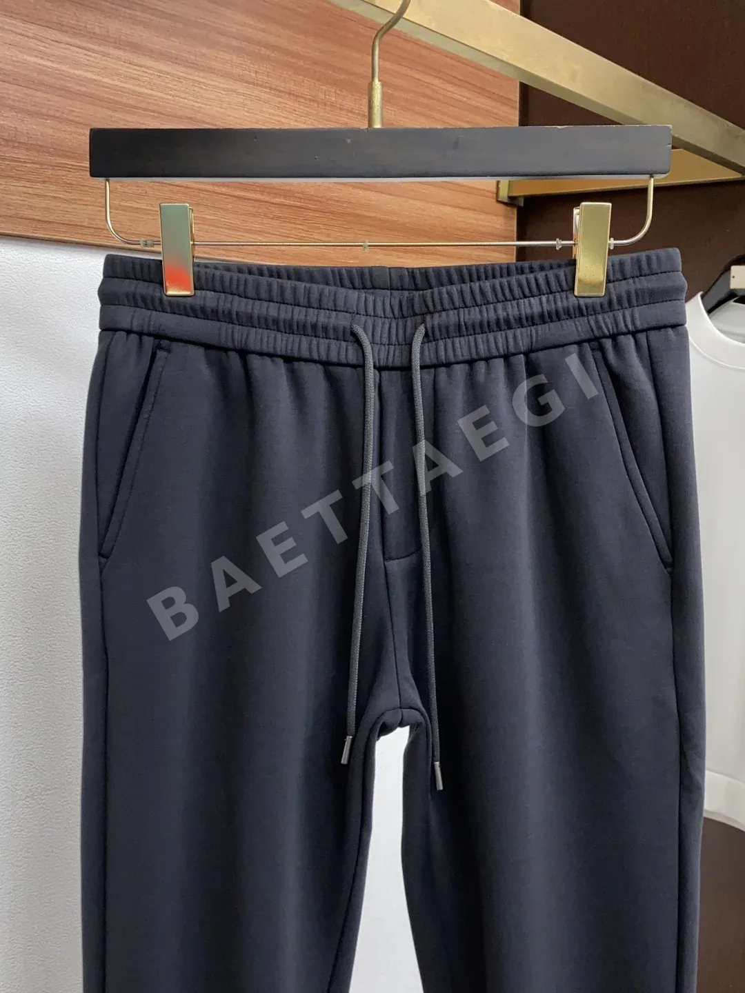 로에베 모달 블렌드 스트레이트 레그 남성 바지 상세 이미지 3