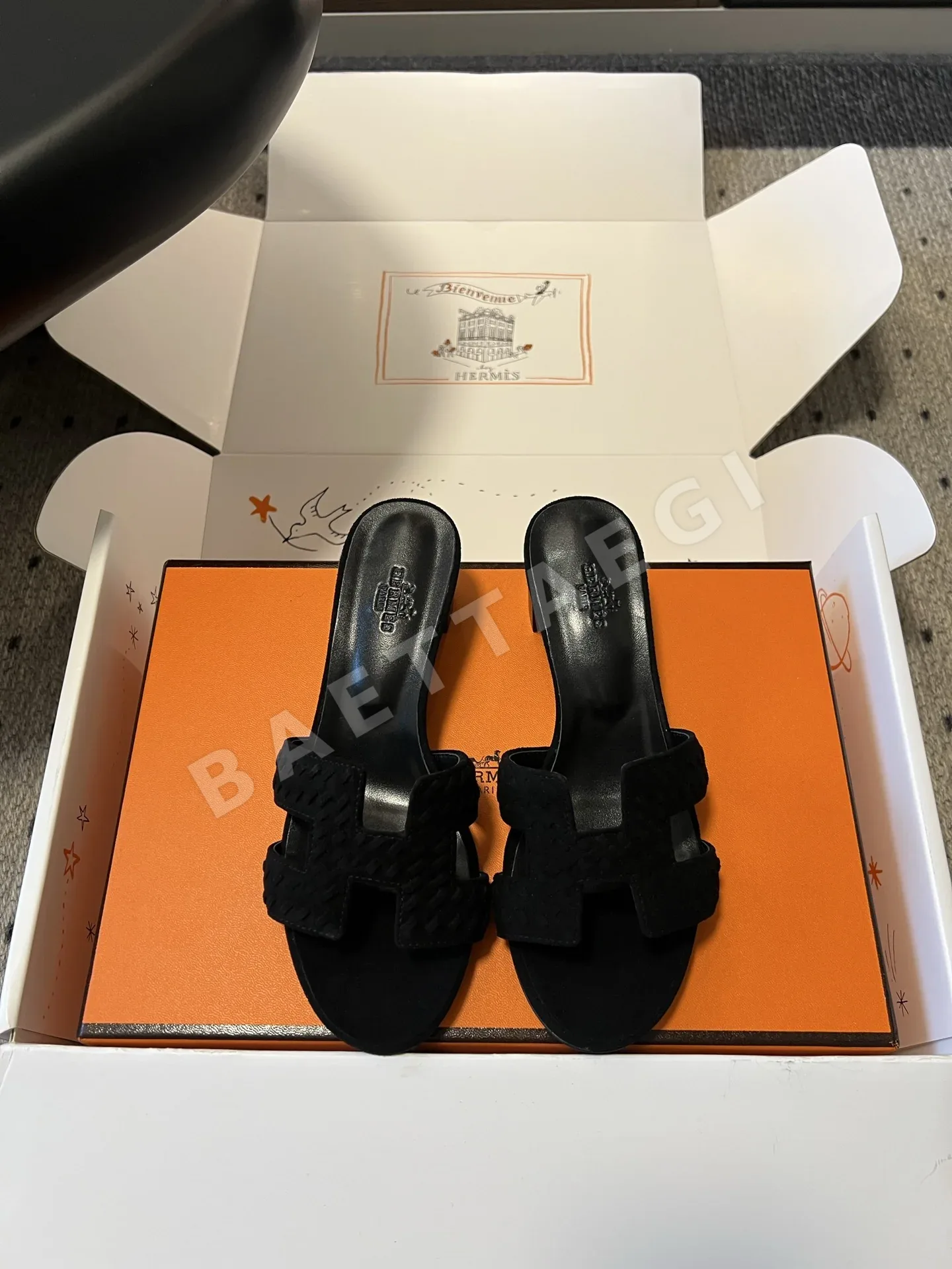 에르메스 오아시스 샌들 75411