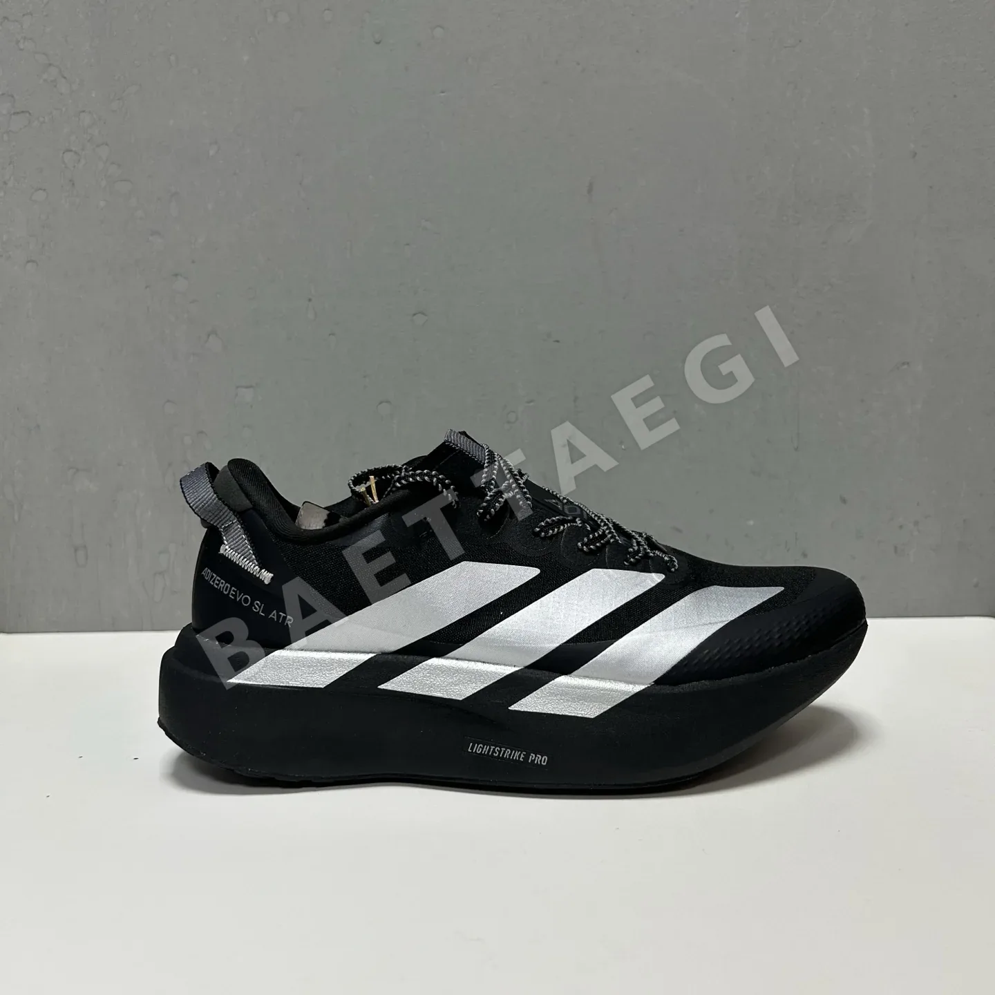 아디다스 신발 157709 Adidas Sneakers 상세 이미지 7