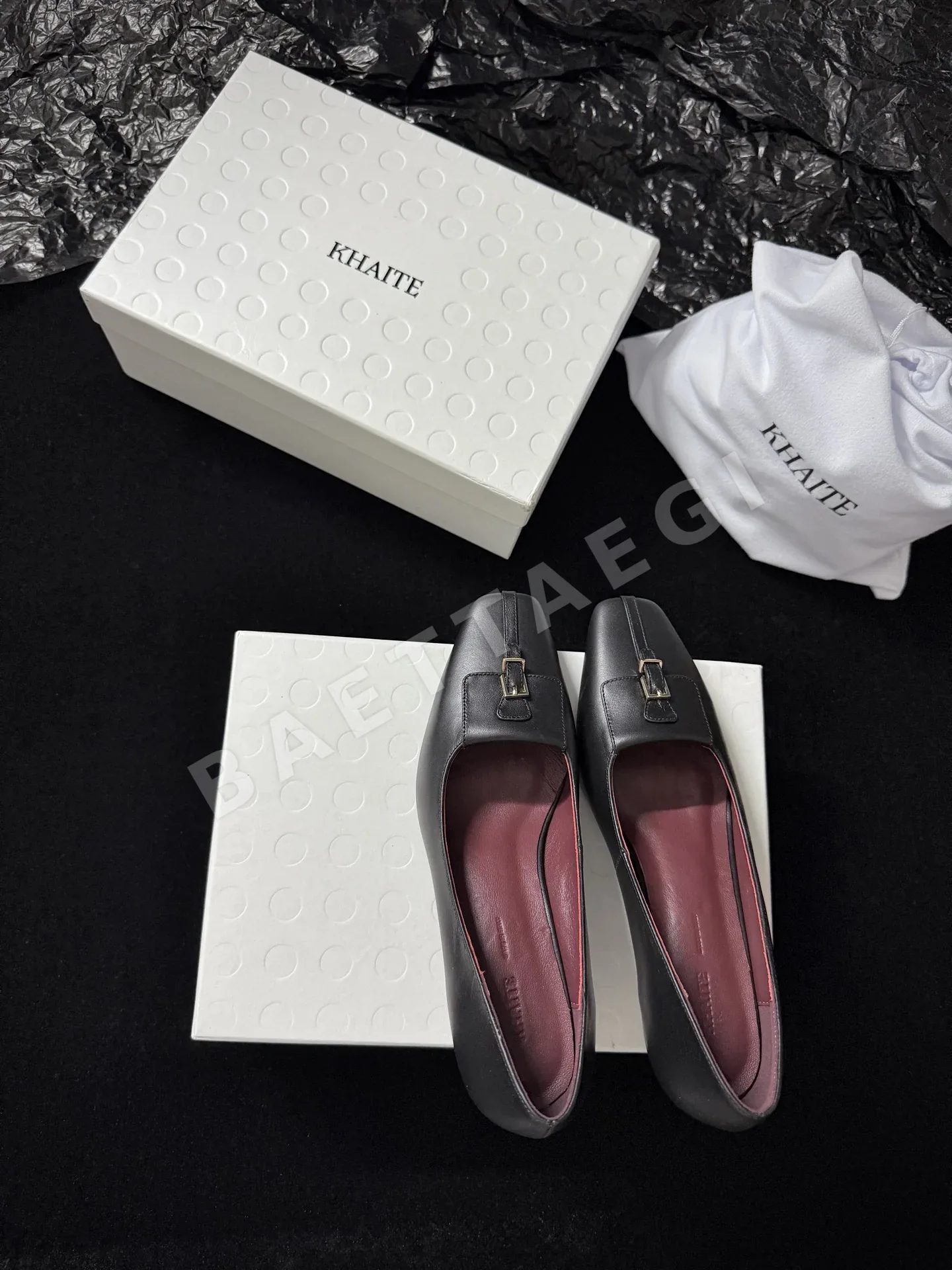 케이트 버클 장식 스퀘어 토 미드 힐 신발 118972