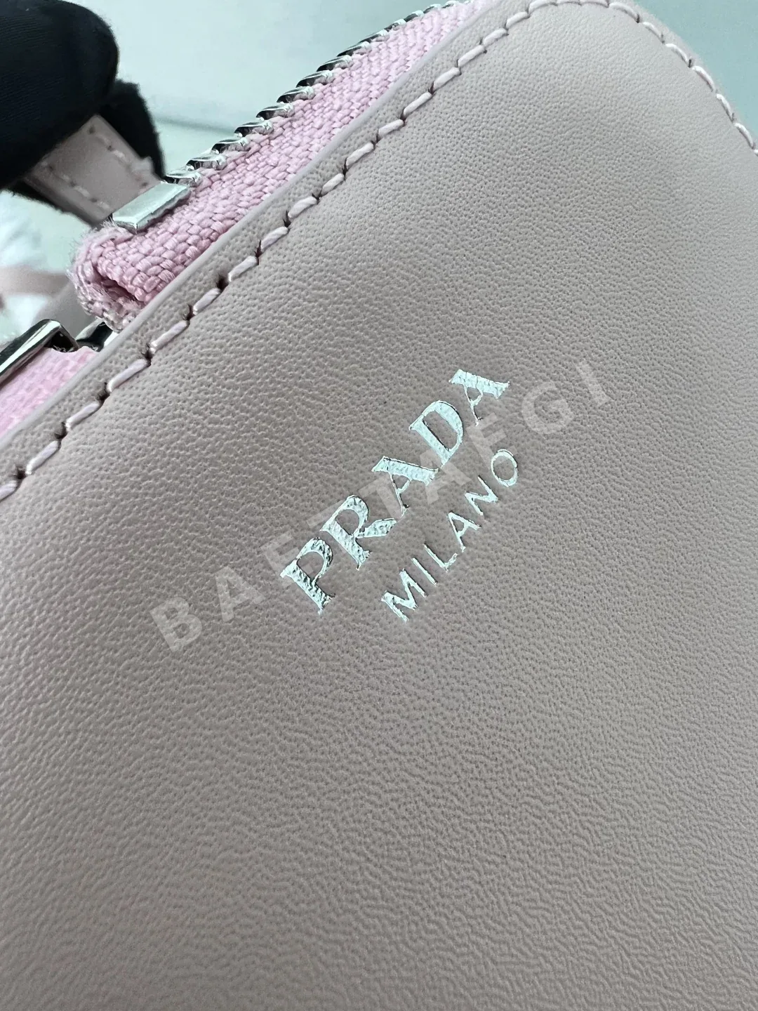 프라다 사피아노 지갑 상세 이미지 7