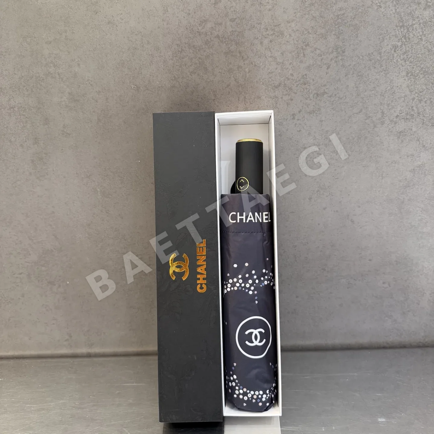 샤넬 3단 자동 접이식 우산 85301