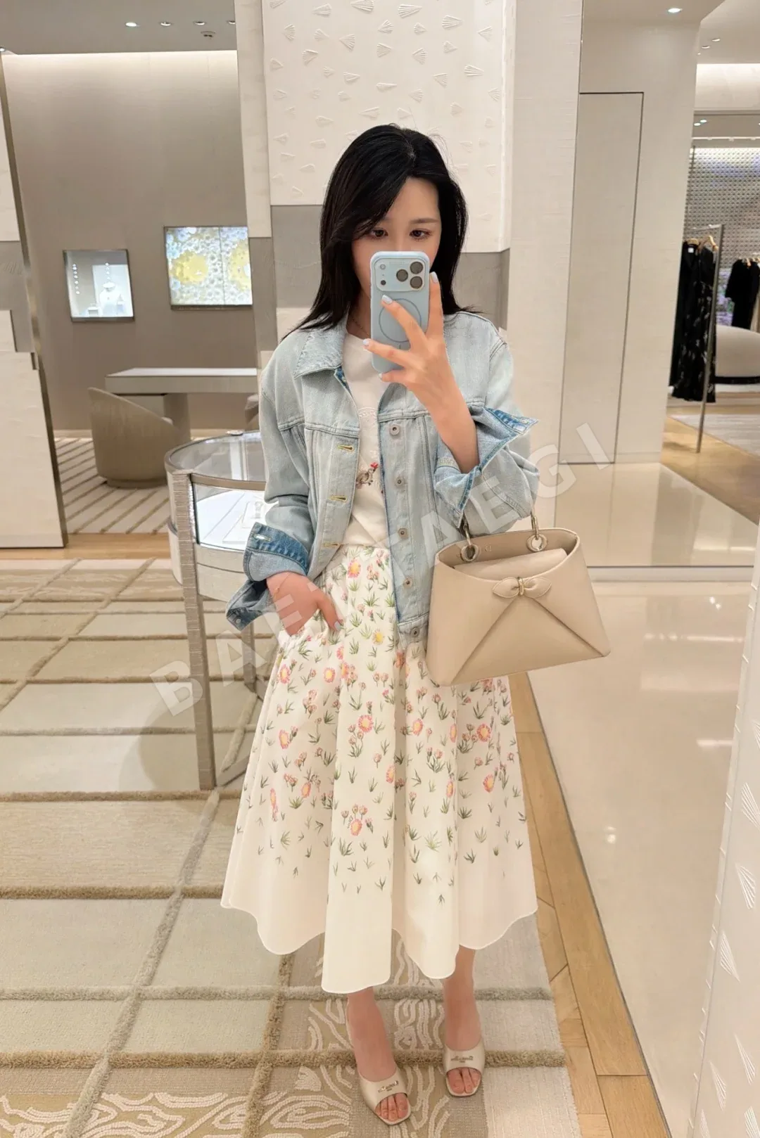 디올 로고 자수 라펠 데님 자켓 상세 이미지 3