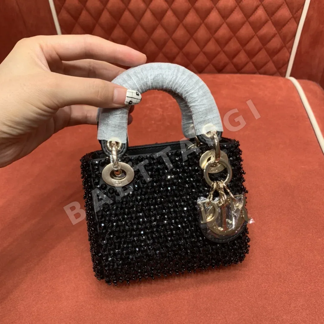 디올 슈퍼 미니 자수 비즈 장식 가방 상세 이미지 2
