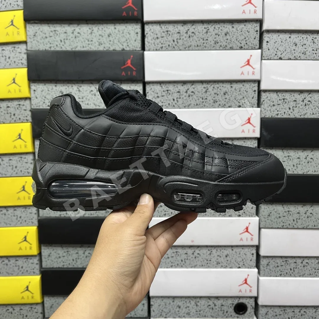 나이키 [WE] 에어 맥스 95 OG HM8755-001 201552 Nike Air Max 95 OG Big Bubble Black 상세 이미지 3