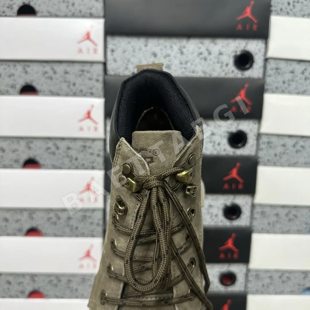 어그 [OT] 5868 209137 UGG 5868 상세 이미지 9