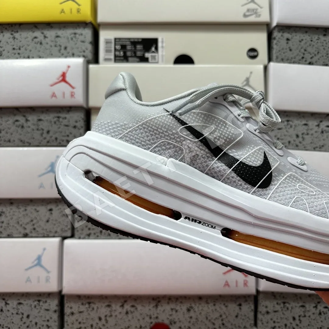 나이키 [5A] 보메로 프리미엄 그레이 HM5973-603 201631 Nike Vomero Premium 상세 이미지 9