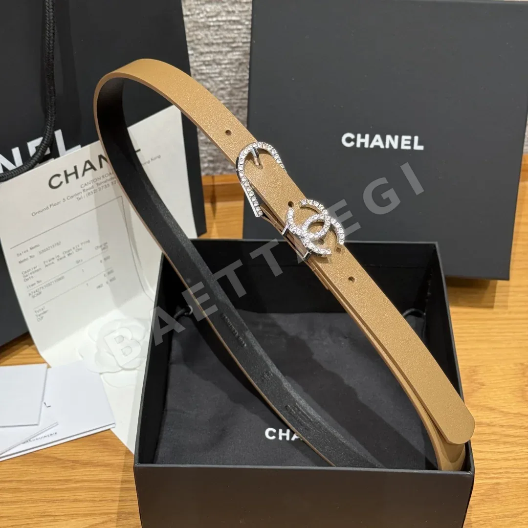 샤넬 더블 C 크리스탈 버클 소가죽 벨트 상세 이미지 4