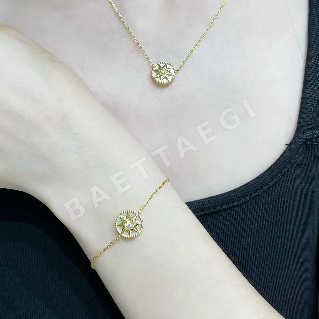 디올 마더 오브 펄 팔각별 목걸이 60796
