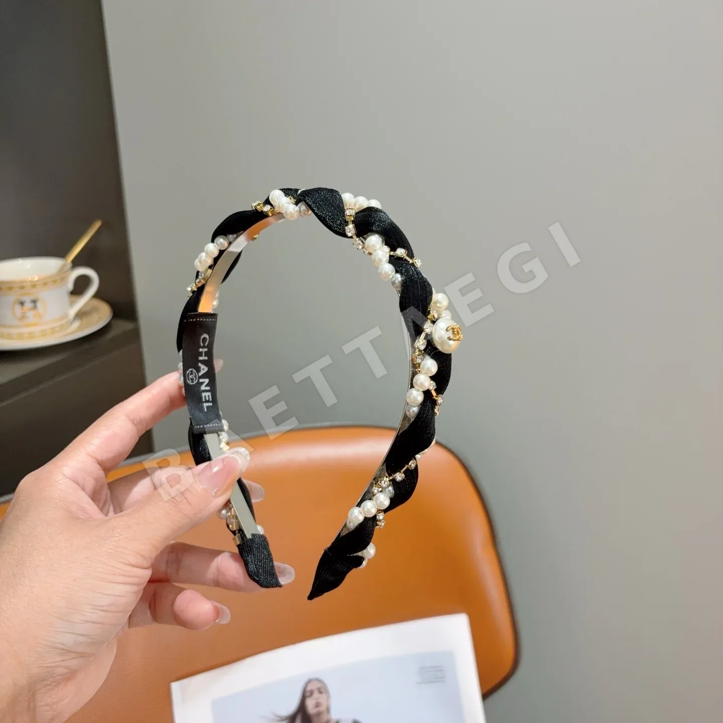 샤넬 진주 체인 헤드밴드 상세 이미지 2