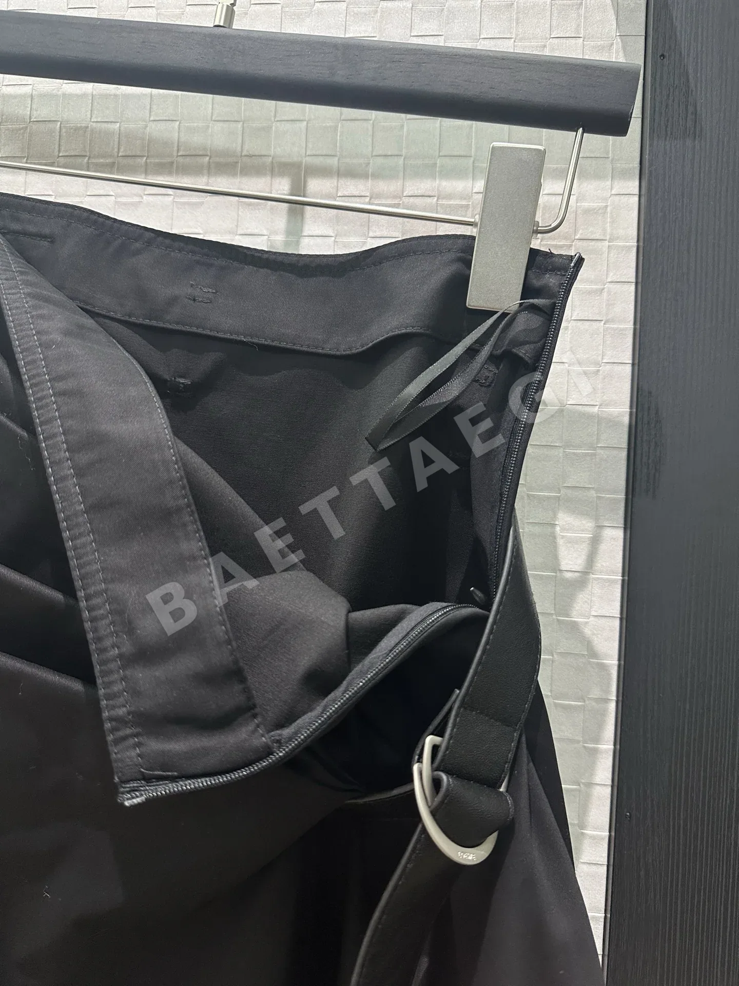 로에베 비대칭 프릴 타이웨이스트 스커트 상세 이미지 6