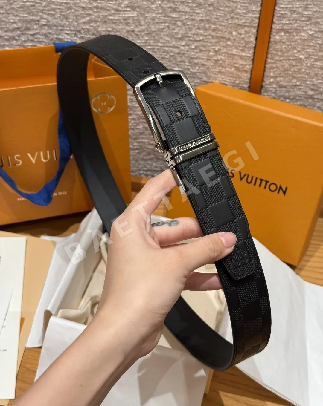 루이비통 JD350 슬렌더 35mm 양면 벨트 상세 이미지 3