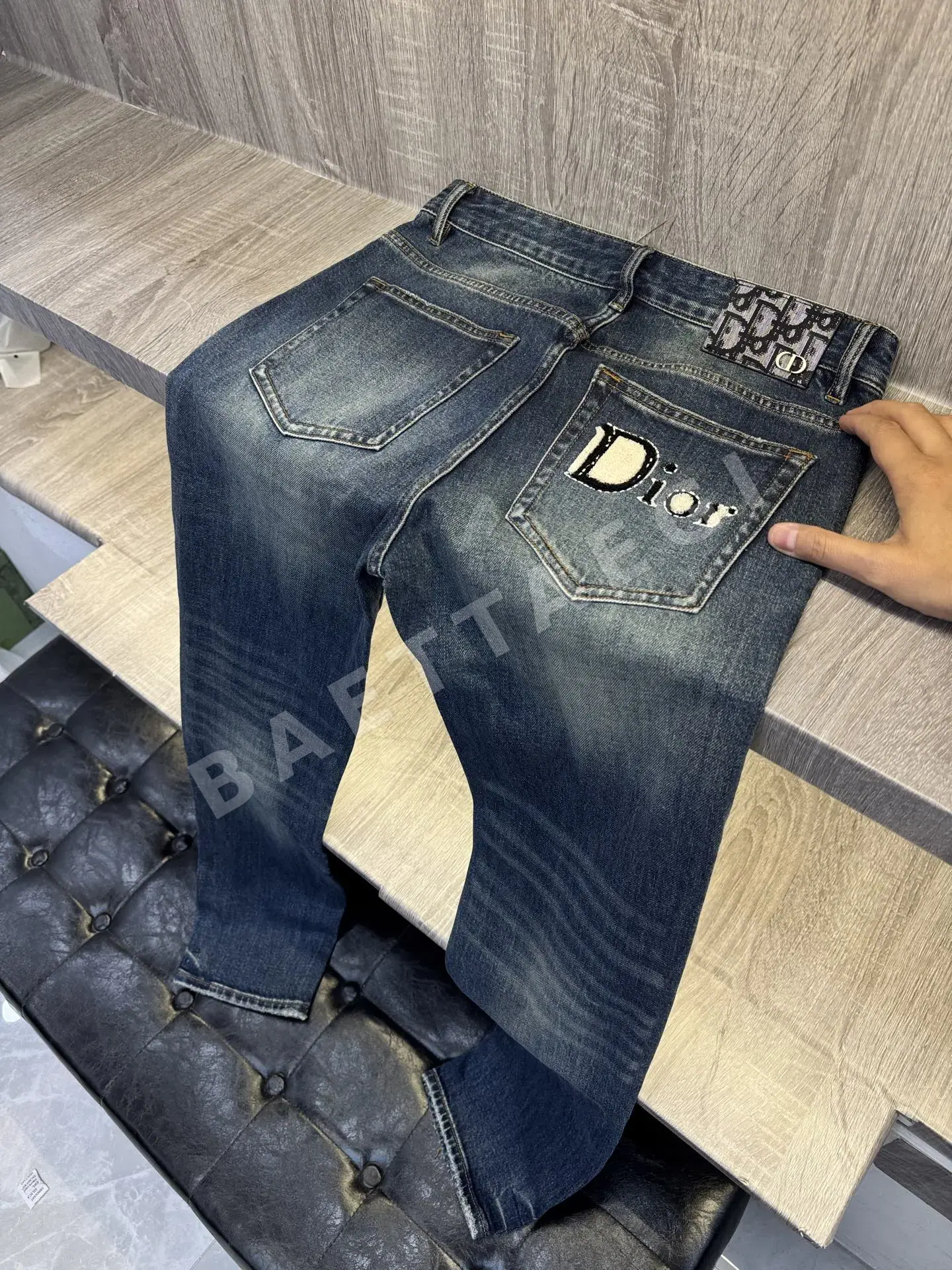 디올 남성 데님 슬림핏 바지 상세 이미지 9