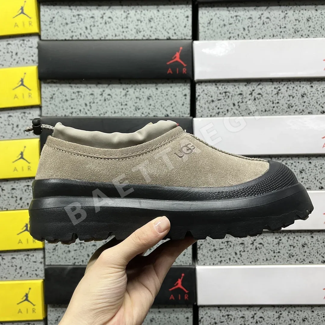어그 [OT] 그레이 블랙 209024 UGG 상세 이미지 4