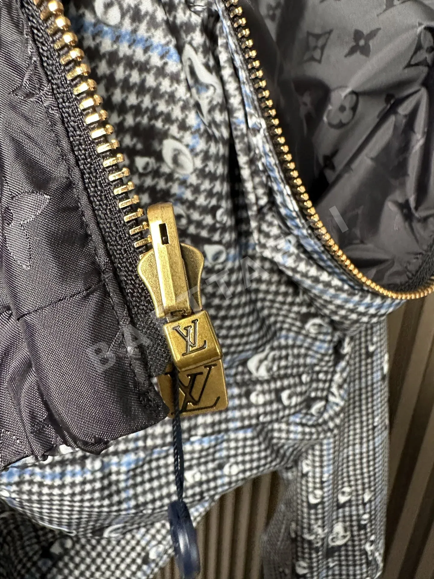 루이비통 컬렉션 후드 리버서블 재킷 19365 Louis Vuitton 상세 이미지 10
