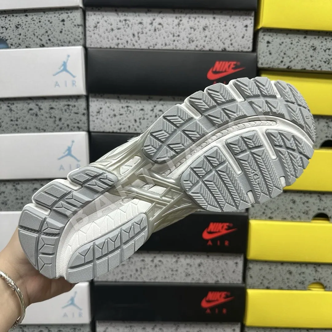 아식스 [KO] 젤 카야노 20 1203A388-100 200438 Asics Gel-Kayano 20 White Pure Silver 상세 이미지 9