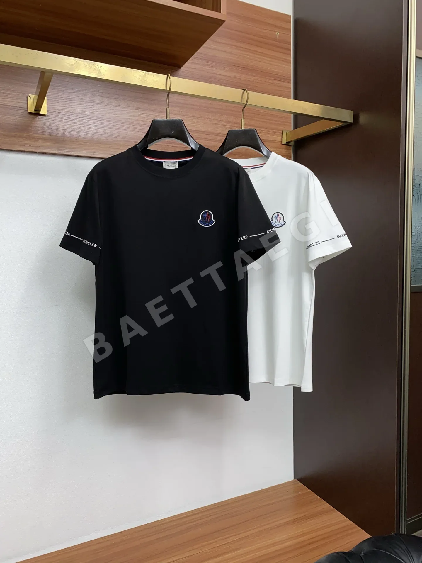 몽클레르 여성 면 크루넥 반팔 티셔츠 상세 이미지 8