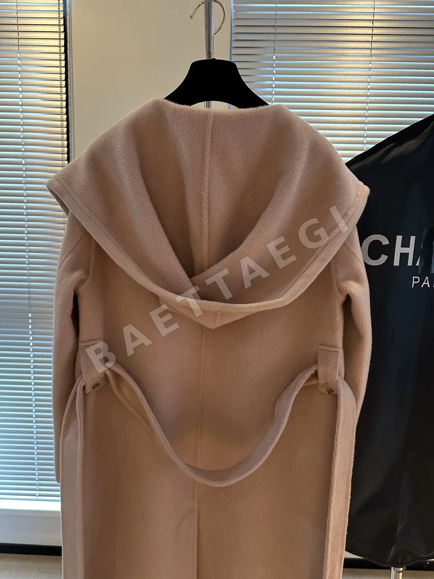 샤넬 보르도 골드 브로치 울 자켓 상세 이미지 9