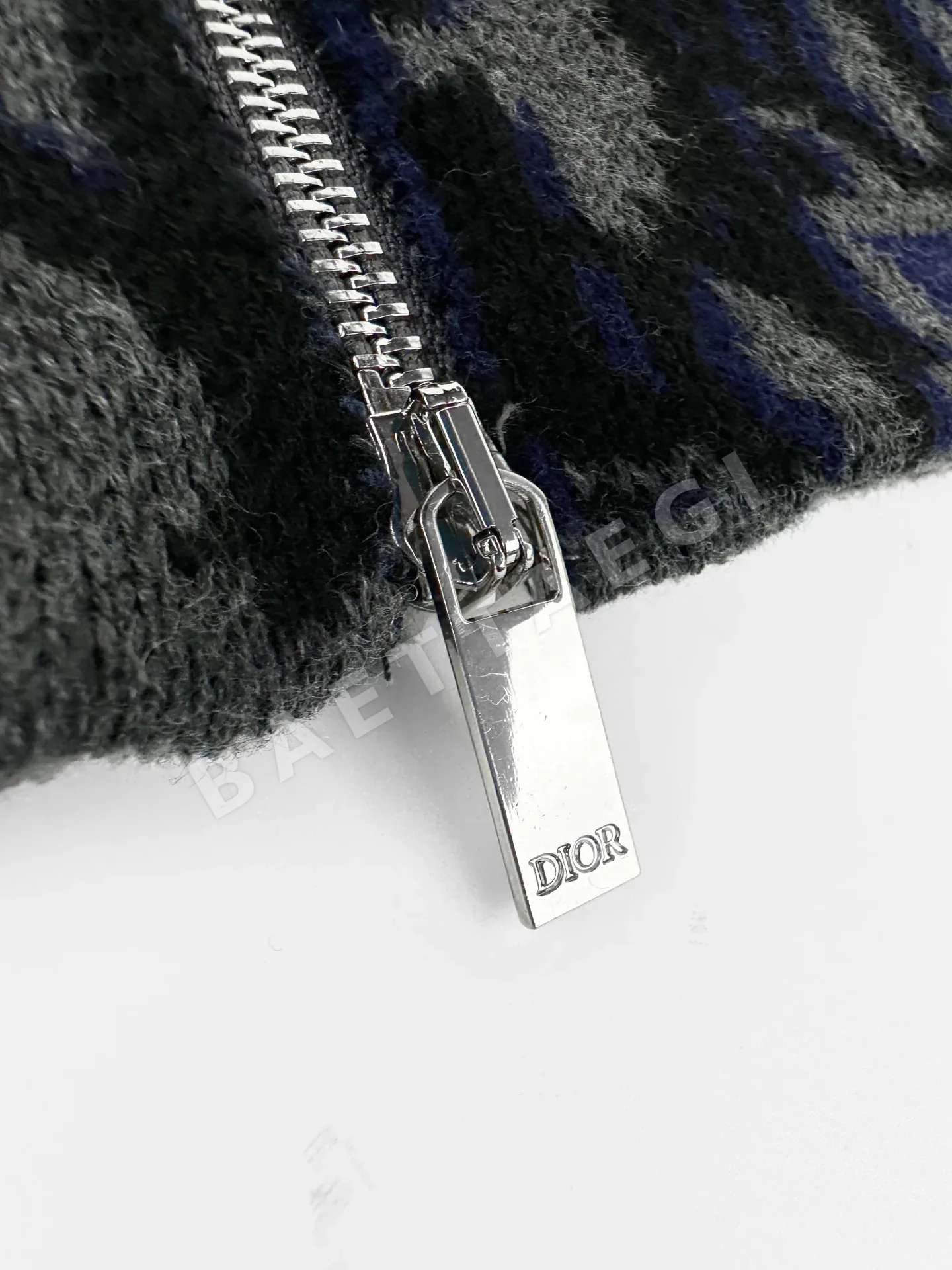디올 오블리크 그라데이션 자카드 베이스볼 자켓 AA637 상세 이미지 9