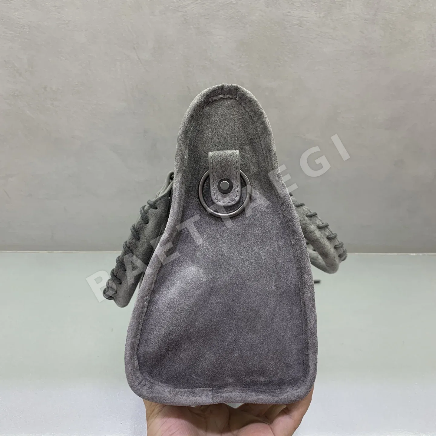 발렌시아가 르 시티 미디엄 핸드백 0846691080 상세 이미지 3