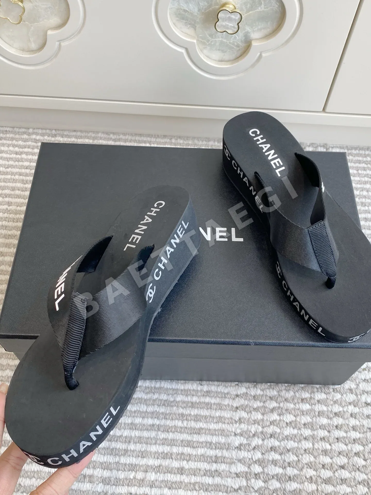 샤넬 웨지 플랫폼 플립플롭 상세 이미지 3