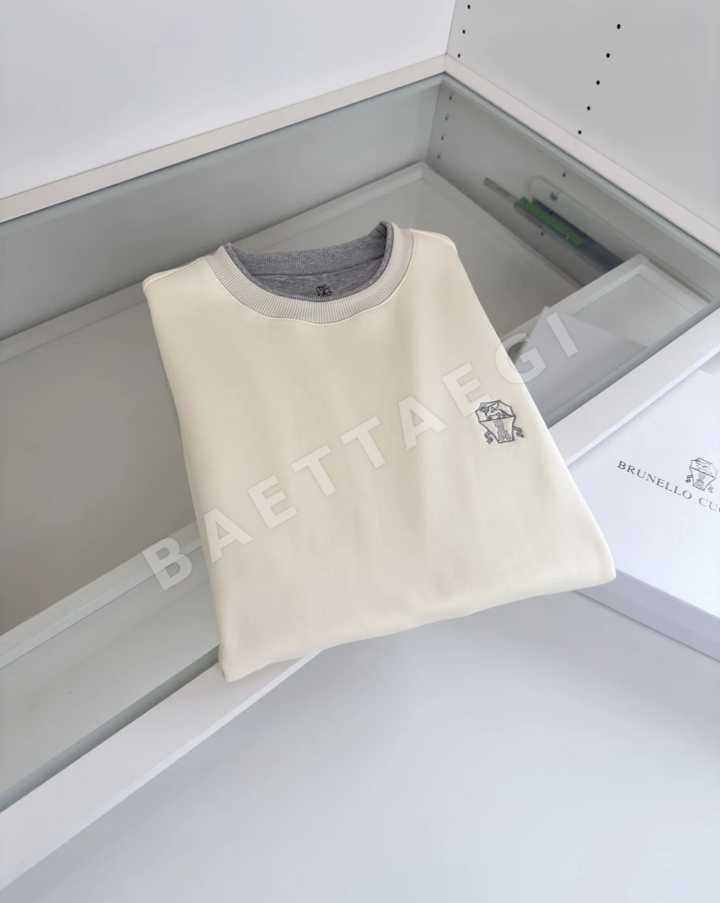 브루넬로쿠치넬리 남성 컴포지트 플리스 긴팔 스웨트셔츠 상세 이미지 9
