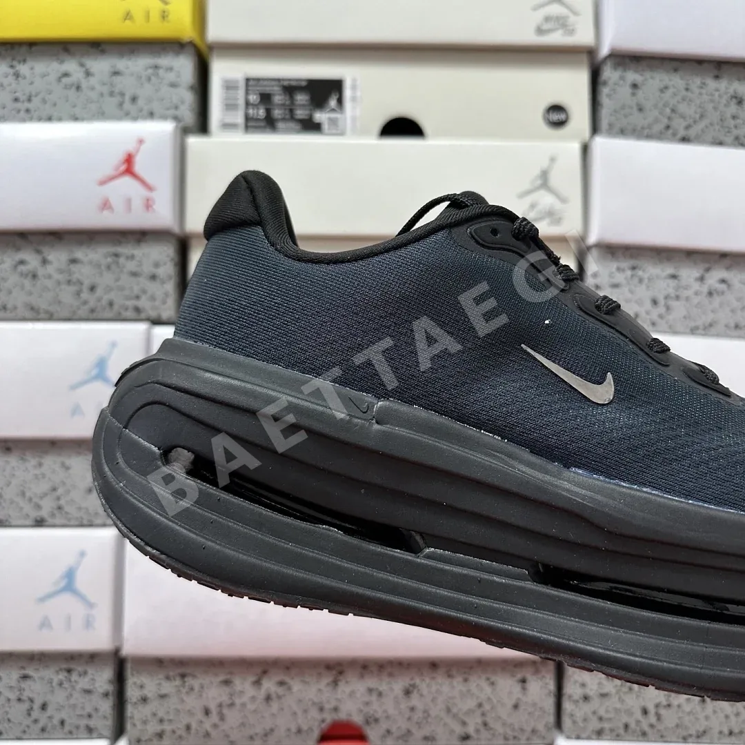 나이키 [5A] 보메로 프리미엄 SP IQ0627-001 201610 Nike Vomero Premium SP Black Mini Chrome 상세 이미지 5