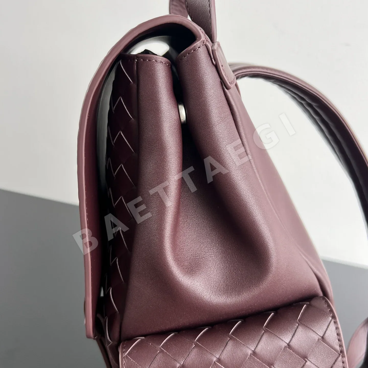 보테가베네타 인트레치아토 백 투 스쿨 백팩 딥 마호가니 상세 이미지 6