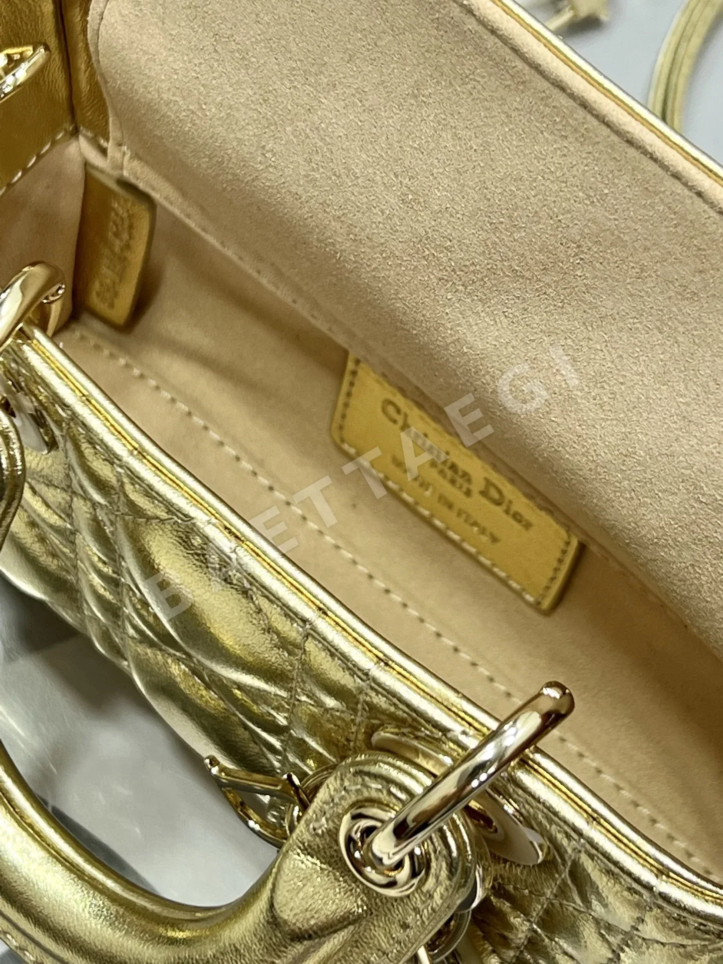 디올 레이디 울트라 미니 가죽 가방 상세 이미지 9
